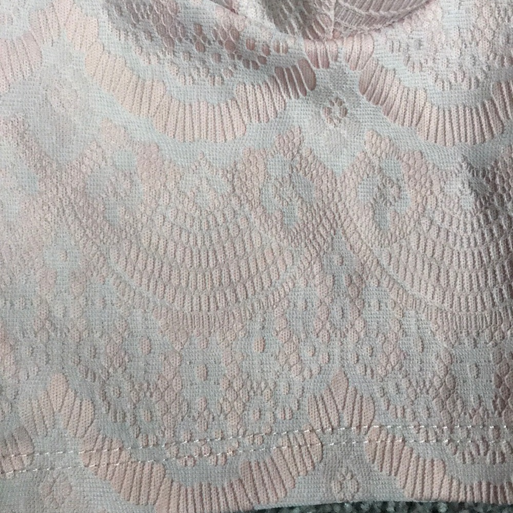 Crop top - Picture 3 of 5